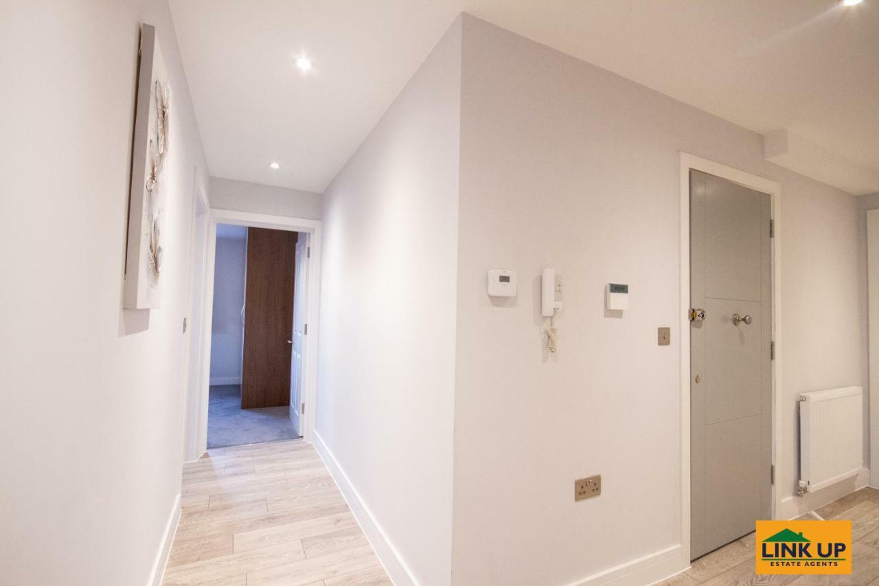 Holden Court Apartments - Apt 6 West Drayton  Bagian luar foto