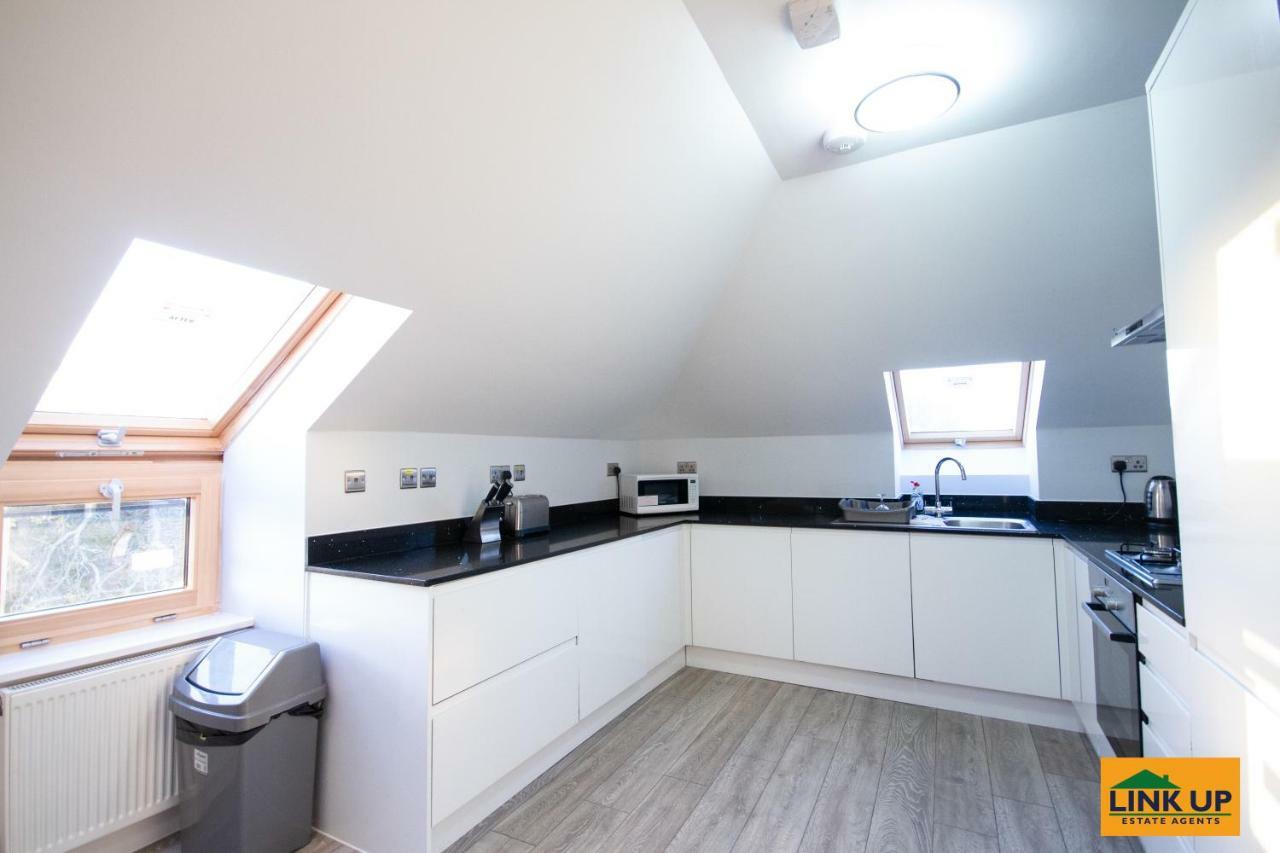 Holden Court Apartments - Apt 6 West Drayton  Bagian luar foto