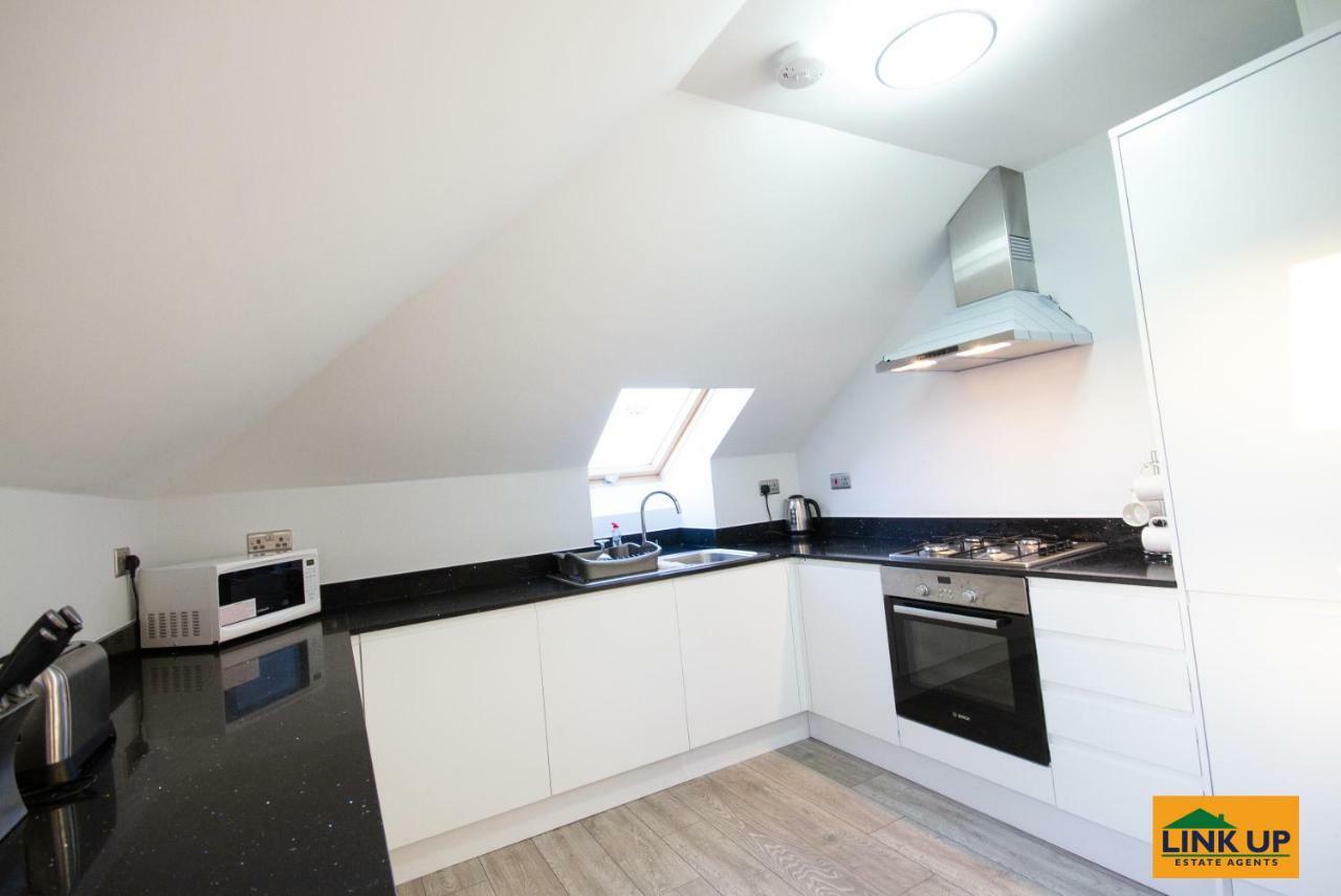 Holden Court Apartments - Apt 6 West Drayton  Bagian luar foto